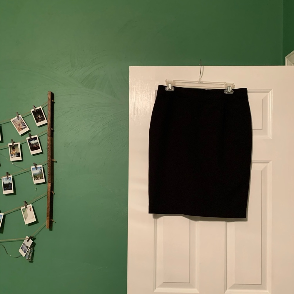 Business black pencil skirt